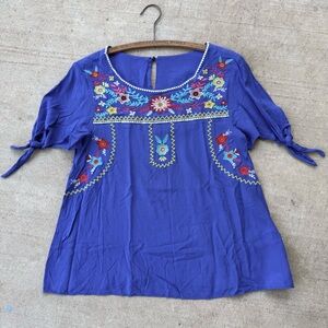 Blue Embroidered Floral Women's Short Sleeve Boho Top Rayon Size S